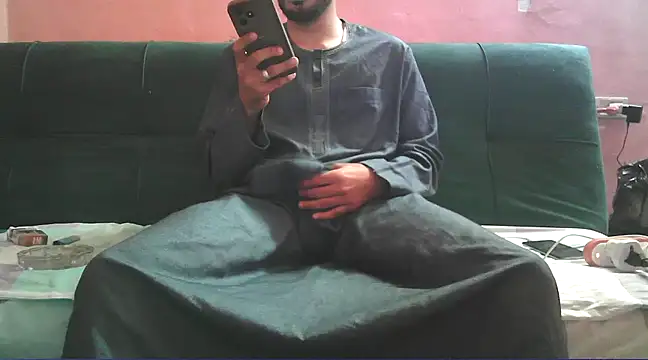 foxsanSs online show from February 2025 11:41:01 AM