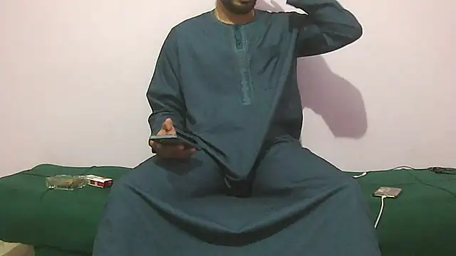 foxsanSs online show from September 2025 10:03:02 PM