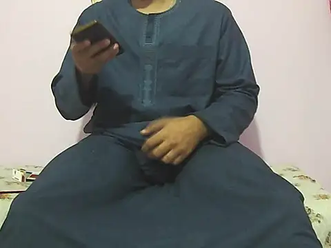 Snapshot of foxsanSs chatting on April 2026 08:28:02 PM foxsanSs online show from April 2026 08:28:02 PM