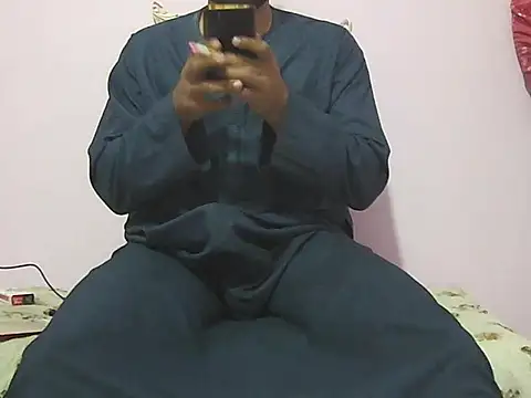 Snapshot of foxsanSs chatting on April 2026 12:48:01 AM foxsanSs online show from April 2026 12:48:01 AM