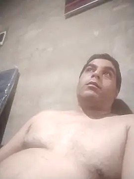 Snapshot of Tonilp1984 chatting on April 2026 07:52:01 PM Tonilp1984 online show from April 2026 07:52:01 PM