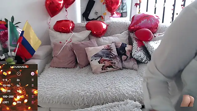 Snapshot of Myrnasexxx chatting on February 2025 02:24:02 PM Myrnasexxx online show from February 2025 02:24:02 PM