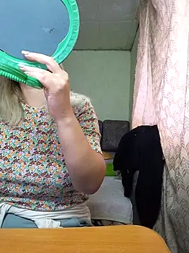 BustyBlond online show from October 2025 04:12:01 AM