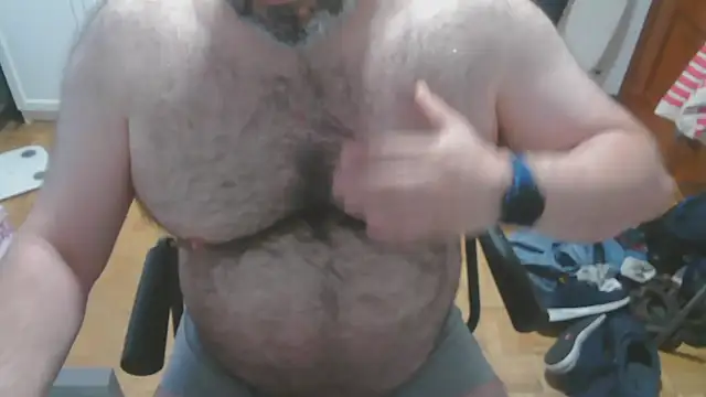 Snapshot of mikeyhotbear chatting on June 2026 05:02:01 AM mikeyhotbear online show from June 2026 05:02:01 AM