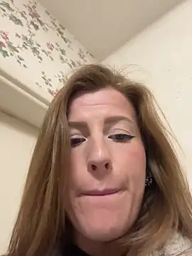 Snapshot of FoxyFrenchy chatting on February 2025 08:03:01 PM FoxyFrenchy online show from February 2025 08:03:01 PM