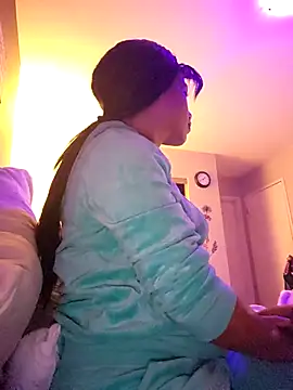 Snapshot of RuggyRackz chatting on October 2025 06:46:02 AM RuggyRackz online show from October 2025 06:46:02 AM