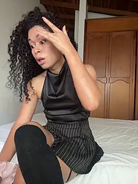 GabriSaenz online show from April 2026 12:46:02 PM