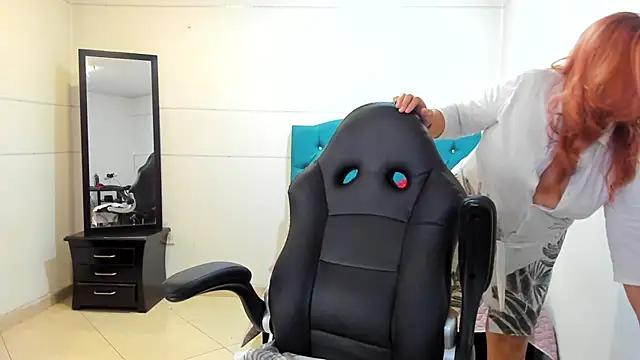 Snapshot of vaalery_sweet chatting on March 2026 07:53:01 PM vaalery sweet online show from March 2026 07:53:01 PM