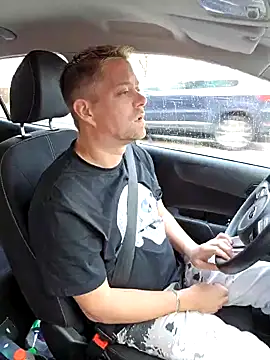 Trucker Hunter online show from January 2025 09:40:02 AM