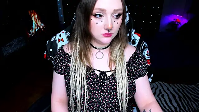 Snapshot of YourDyingBride chatting on January 2025 07:37:01 PM YourDyingBride online show from January 2025 07:37:01 PM