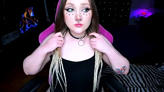 Snapshot of YourDyingBride chatting on January 2025 07:50:01 AM YourDyingBride online show from January 2025 07:50:01 AM