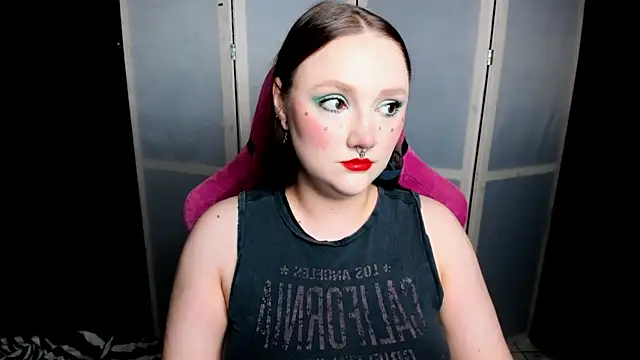 Snapshot of YourDyingBride chatting on October 2025 02:42:02 AM YourDyingBride online show from October 2025 02:42:02 AM