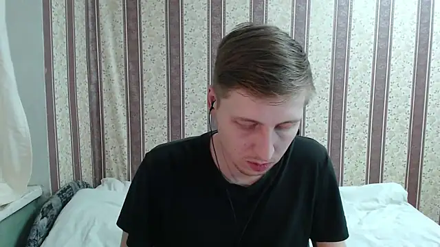 darienlarge online show from March 2025 04:45:01 PM