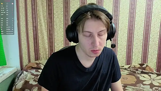 darienlarge online show from December 2025 10:32:02 AM