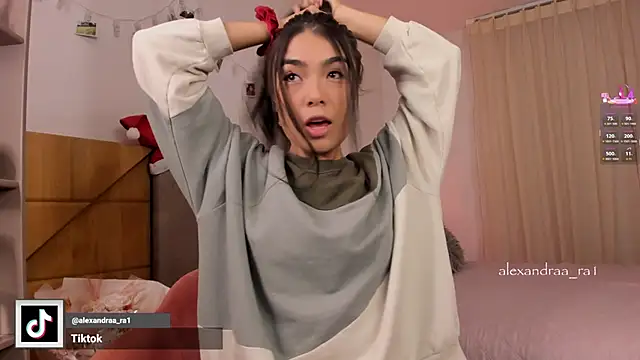 Snapshot of Alexandra_ra chatting on January 2026 11:50:01 PM Alexandra ra online show from January 2026 11:50:01 PM