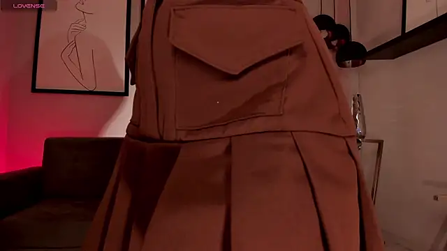 ErikaBenz  online show from March 2025 12:35:02 PM