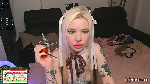 Snapshot of HelenGoat chatting on March 2026 04:34:02 PM HelenGoat online show from March 2026 04:34:02 PM