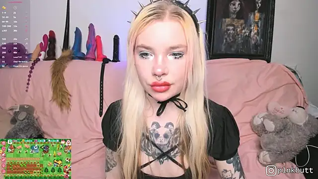 Snapshot of HelenGoat chatting on April 2026 03:08:01 PM HelenGoat online show from April 2026 03:08:01 PM