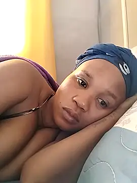 Snapshot of SavageSouth chatting on April 2026 01:52:01 PM SavageSouth online show from April 2026 01:52:01 PM