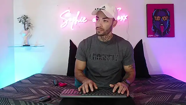 SophieFoxx17 online show from February 2026 11:53:02 AM