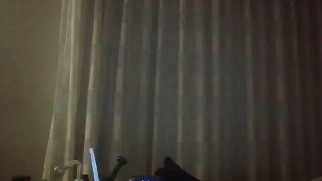 MigeLazzo online show from October 2025 02:14:02 PM