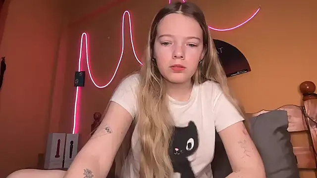 -veranito- online show from December 2025 03:01:02 AM