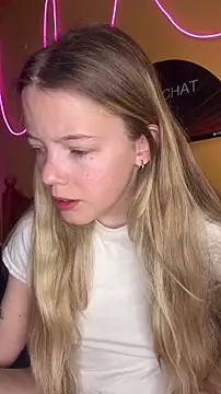 -veranito- online show from January 2026 03:01:02 AM