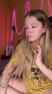 -veranito- online show from April 2026 03:02:01 AM