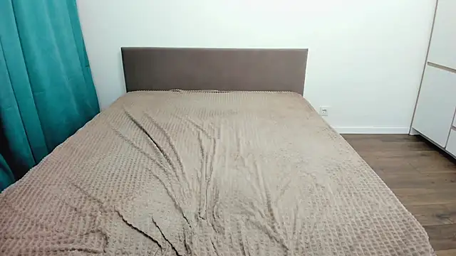 Snapshot of perfect_sweety_girl chatting on March 2025 08:37:01 PM perfect sweety girl online show from March 2025 08:37:01 PM