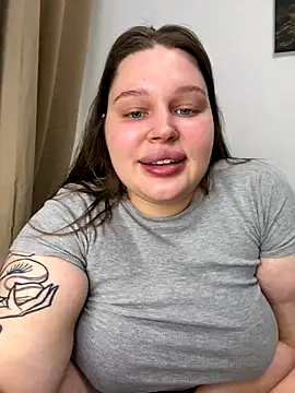 Snapshot of perfect_sweety_girl chatting on September 2025 06:35:01 PM perfect sweety girl online show from September 2025 06:35:01 PM