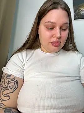 Snapshot of perfect_sweety_girl chatting on October 2025 06:52:01 PM perfect sweety girl online show from October 2025 06:52:01 PM