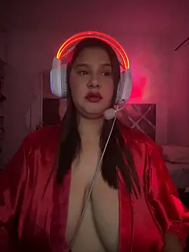 Snapshot of ValleryParker chatting on November 2025 07:18:02 AM ValleryParker online show from November 2025 07:18:02 AM