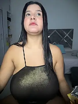 Snapshot of ValleryParker chatting on February 2026 01:35:02 AM ValleryParker online show from February 2026 01:35:02 AM