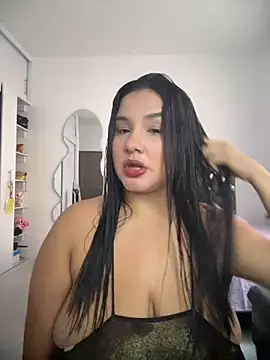 Snapshot of ValleryParker chatting on February 2026 08:59:02 PM ValleryParker online show from February 2026 08:59:02 PM