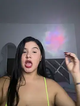 Snapshot of ValleryParker chatting on March 2026 06:52:01 AM ValleryParker online show from March 2026 06:52:01 AM