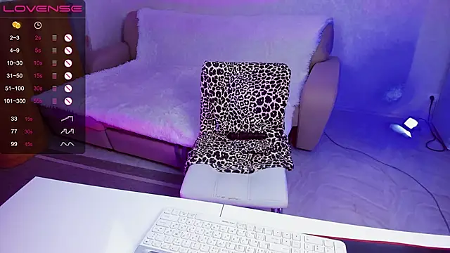 Rose-Baby online show from March 2025 06:00:02 PM