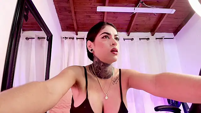 danna berlin  online show from March 2025 07:22:01 PM