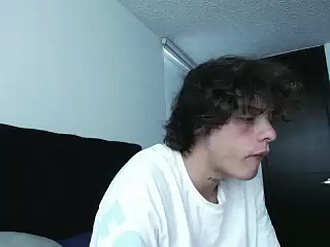 Snapshot of Santiago_kiler chatting on December 2024 09:26:02 PM Santiago kiler online show from December 2024 09:26:02 PM