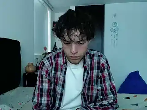 Snapshot of Santiago_kiler chatting on December 2024 08:12:02 PM Santiago kiler online show from December 2024 08:12:02 PM