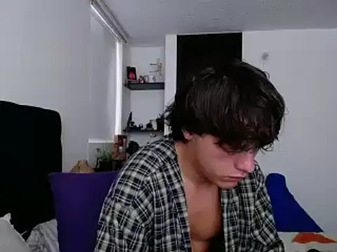 Snapshot of Santiago_kiler chatting on December 2024 09:26:02 PM Santiago kiler online show from December 2024 09:26:02 PM