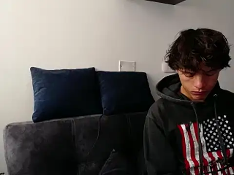 Snapshot of Santiago_kiler chatting on December 2024 02:31:02 PM Santiago kiler online show from December 2024 02:31:02 PM