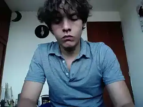 Snapshot of Santiago_kiler chatting on January 2025 07:42:01 PM Santiago kiler online show from January 2025 07:42:01 PM