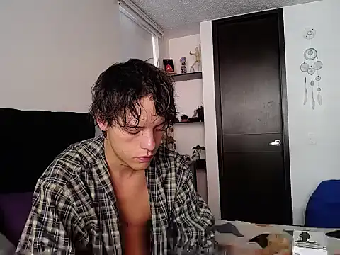 Snapshot of Santiago_kiler chatting on January 2025 01:47:02 PM Santiago kiler online show from January 2025 01:47:02 PM