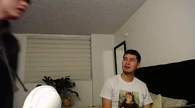 Snapshot of Santiago_kiler chatting on January 2025 11:24:01 PM Santiago kiler online show from January 2025 11:24:01 PM