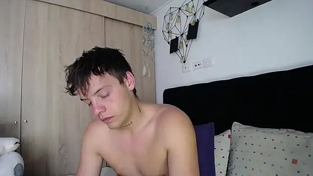 Snapshot of Santiago_kiler chatting on September 2025 05:07:02 PM Santiago kiler online show from September 2025 05:07:02 PM