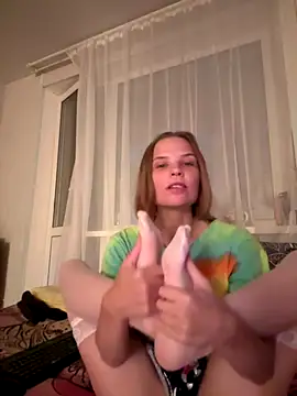 LeyaJohnson online show from September 2025 03:17:02 PM