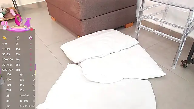 Sassy--Girl online show from March 2025 06:36:01 PM