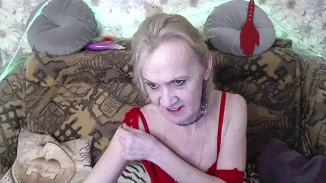 Snapshot of MissBekker chatting on December 2024 10:36:02 PM MissBekker online show from December 2024 10:36:02 PM