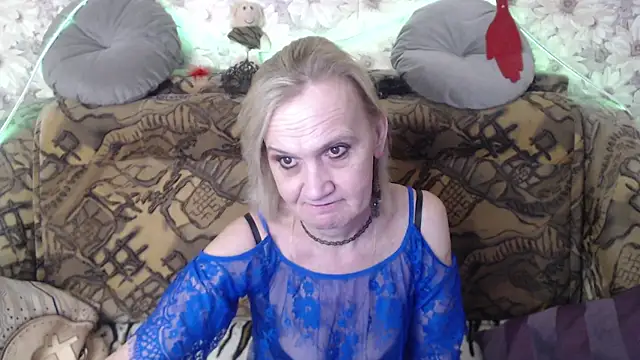 Snapshot of MissBekker chatting on January 2025 10:19:01 PM MissBekker online show from January 2025 10:19:01 PM