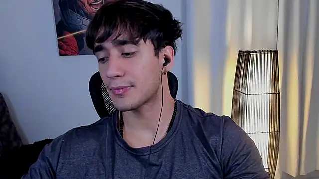 Snapshot of AlexRivera6 chatting on April 2026 07:01:02 PM AlexRivera6 online show from April 2026 07:01:02 PM